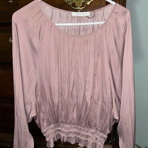 Leigh weight blouse. Soft pink color. Very lightly worn.